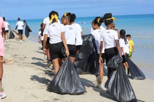 Higinización de las Playas de Guanabo en el este de La Habana